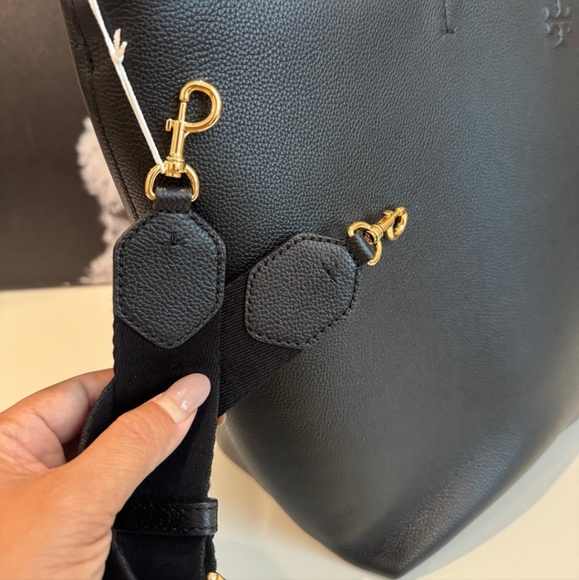 Tory burch Large Thea Tote/ BNWT - Picture 6 of 9